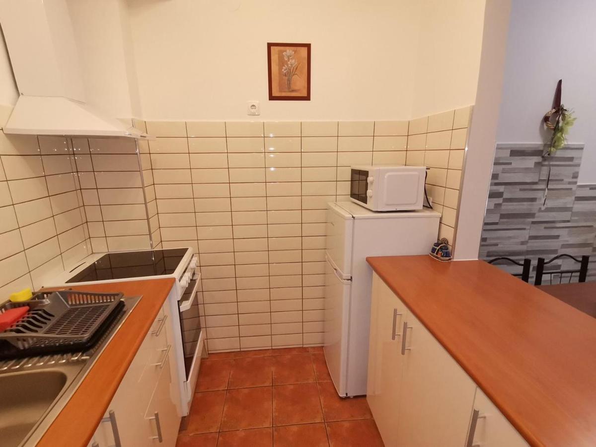Carpe Diem Apartment Hajdúszoboszló Exterior foto