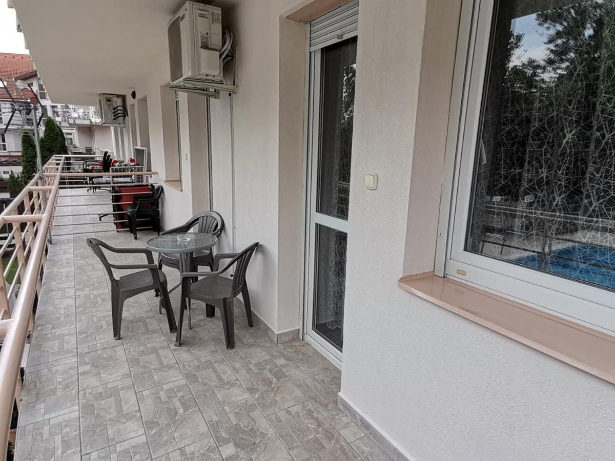 Carpe Diem Apartment Hajdúszoboszló Exterior foto