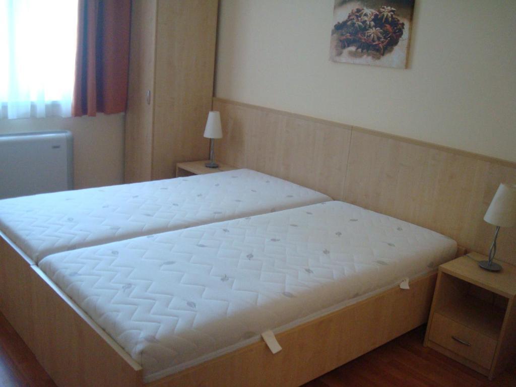 Carpe Diem Apartment Hajdúszoboszló Zimmer foto