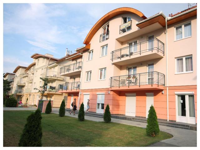 Carpe Diem Apartment Hajdúszoboszló Exterior foto